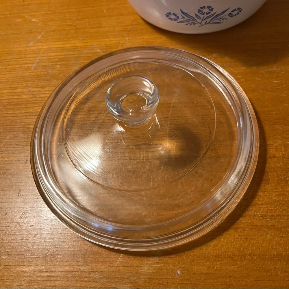Corningware Blue & White Sauce Pan with Lid 2.5 cups Cornflower